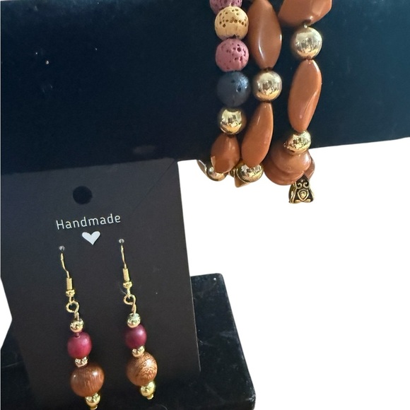 Brown and Gold Beaded Bracelets Jewelry - Picture 5 of 8